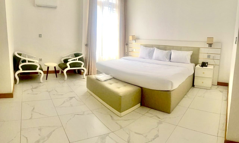 Executive Room